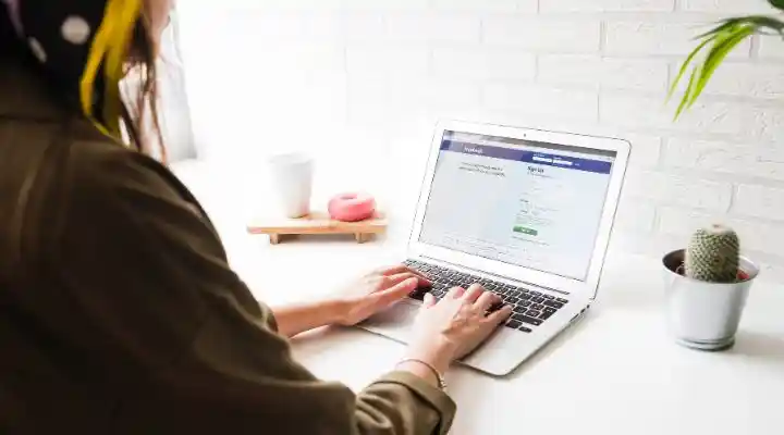 factores clave para mejorar la visibilidad de Facebook