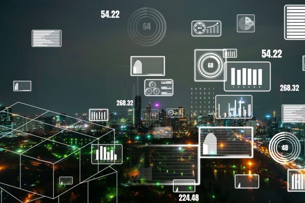 Un paisaje urbano digitalizado por la noche, que muestra una variedad de íconos de tendencias.