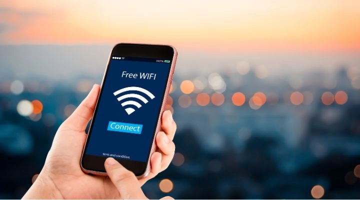 ¿El WiFi gratuito es riesgoso? Solo si omites estos  pasos de seguridad