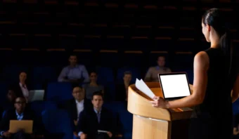 Hablemos del poder de una buena conferencia: pasos a seguir