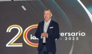IAB México celebra 20 años con 20 figuras que han hecho historia en la industria publicitaria digital