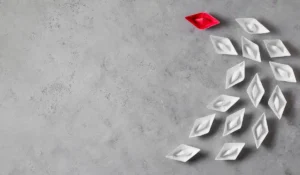 Liderazgo ‘controlador’ causa 15% mayor rotación y pérdidas en empresas