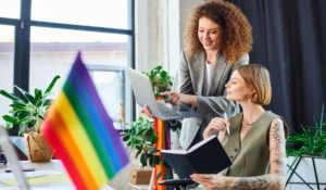 Equidad LGBTQ+: Un impulso estratégico para tu marca