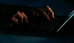 Fraudes en comercio electrónico, el mayor riesgo operativo para el retail en México en fin de año