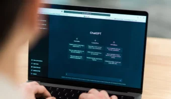 Anuncios en ChatGPT: Crónica de un cambio anunciado