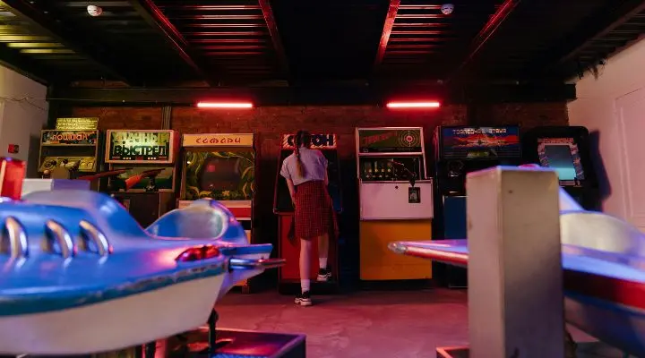 a nostalgia no tiene que relacionarse con la tristeza