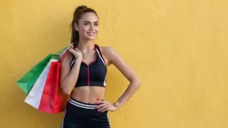 Del estadio a la estantería: El futuro del fut shopping 2026