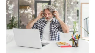 Reinventarte a los 40 no es fracaso, es la única salida