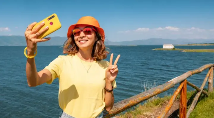 ¿ Viajar para pertenecer ?