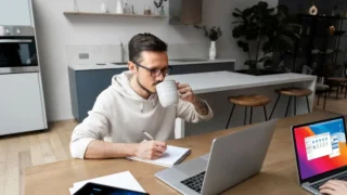 El teletrabajo y el trabajo en aplicaciones, a examen