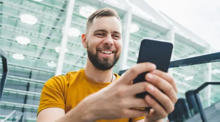 Esto, por ende, dificulta la comunicación abierta del concepto del Mundial 2026 para muchas marcas